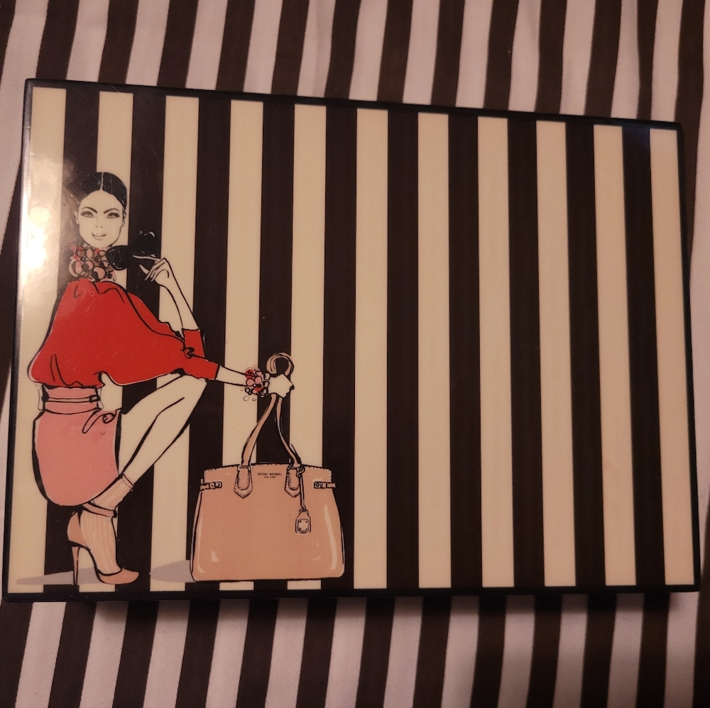 Henri Bendel Jewelry Box